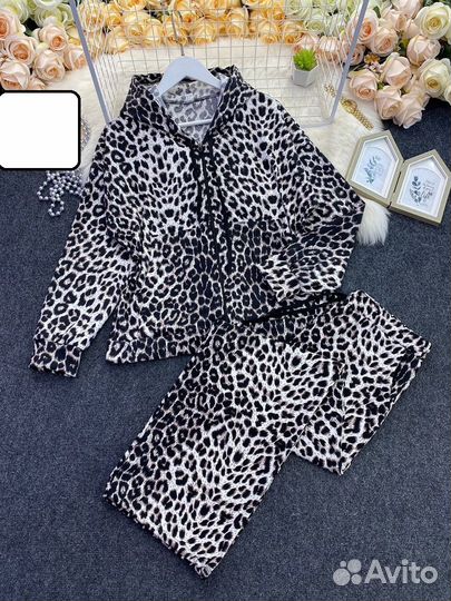 Костюм двойка 46-56р, 2 цвета