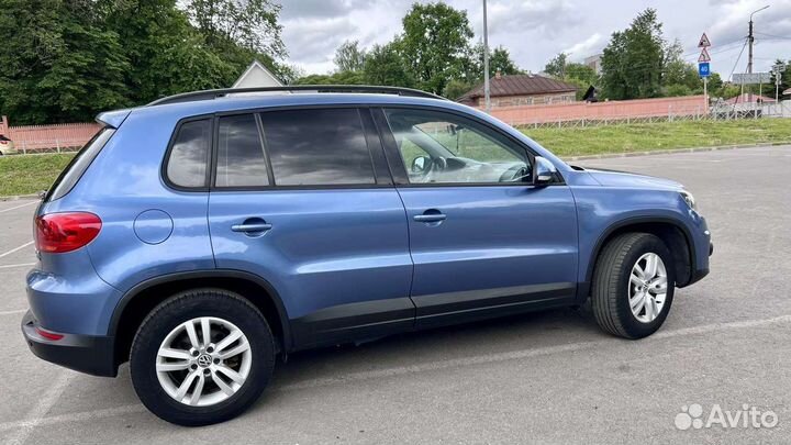 Volkswagen Tiguan, 2011