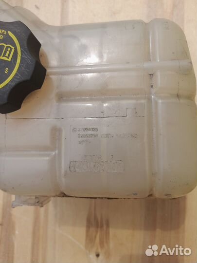 Бачок расширительный Opel Insignia A