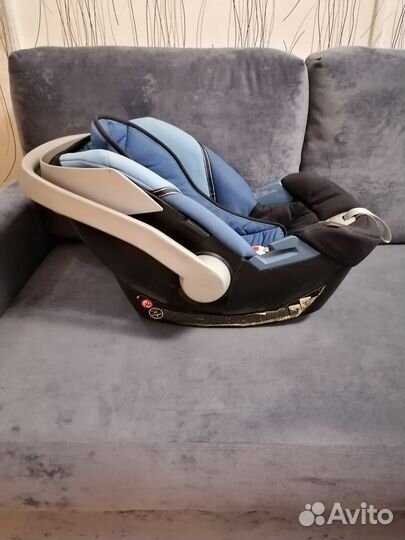 Продаётся детское автокресло Cybex