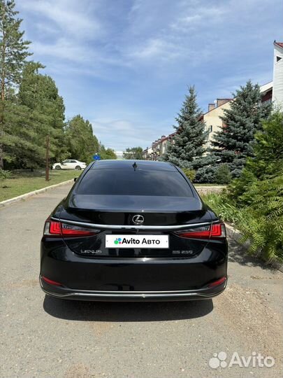 Lexus ES 2.5 AT, 2019, 99 507 км