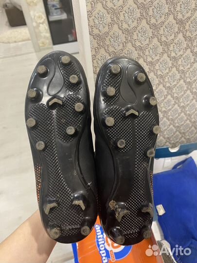 Футбольные бутсы 34