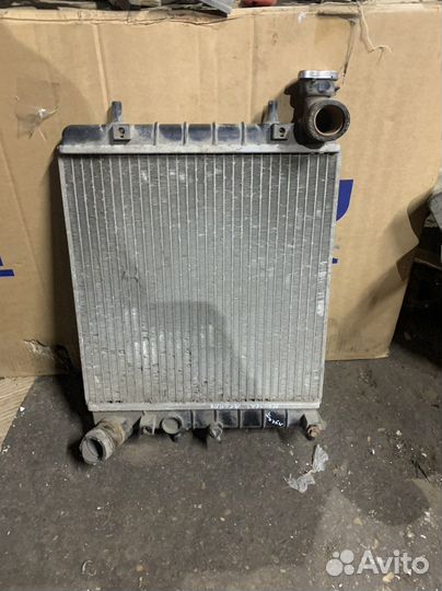 Радиатор охлаждения Hyundai accent
