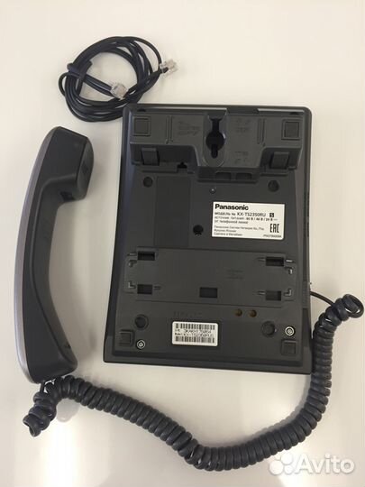 Телефон стационарный, серебристый