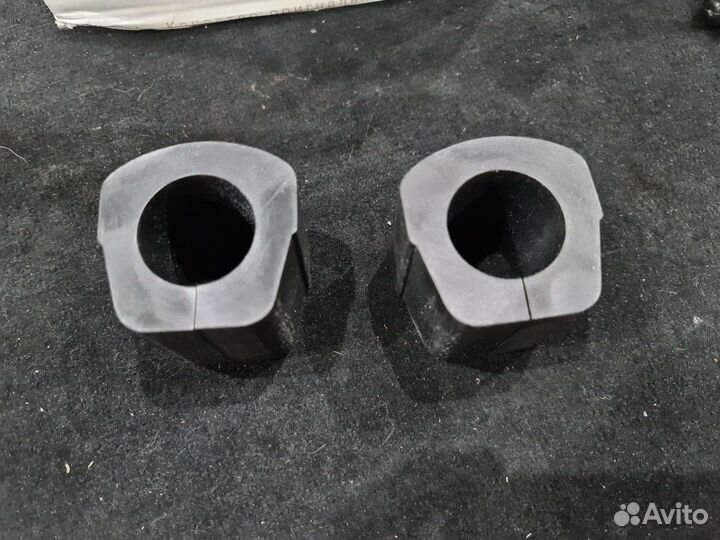 Втулка переднего стабилизатора Mercedes T1