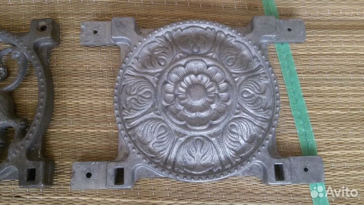 Накладные украшения 70-хх годов