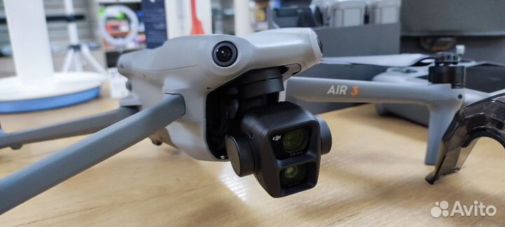 Квадрокоптер DJI Air 3 Fly More Combo (DJI RC 2)