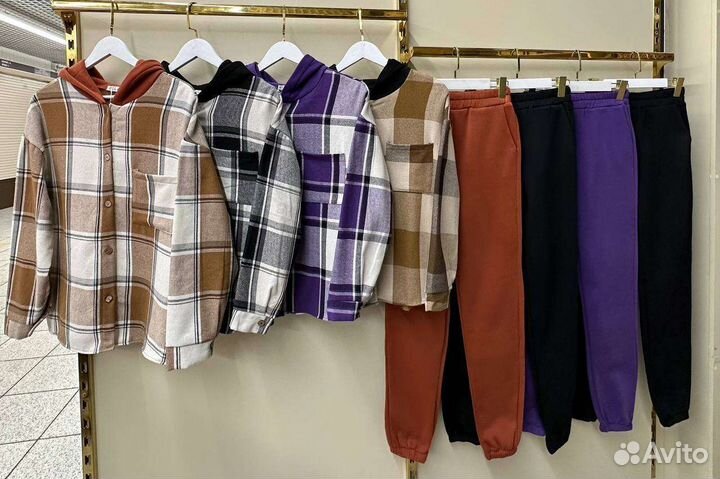 Спортивный тёплый костюм