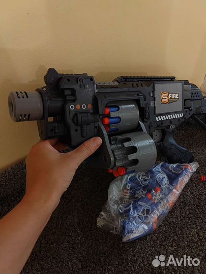 Игрушечный автомат