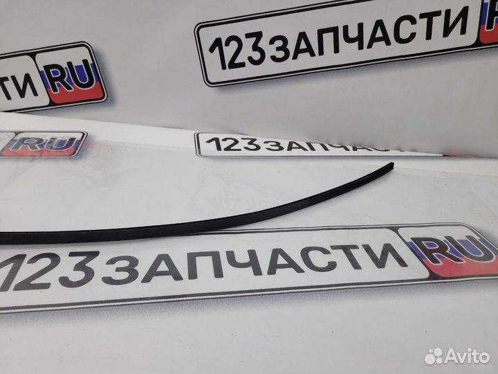 Молдинг крыши левый Toyota Caldina ST210G 3S-FE