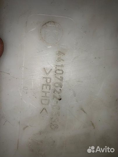 Бочек стеклоомыватель skoda felicia 1