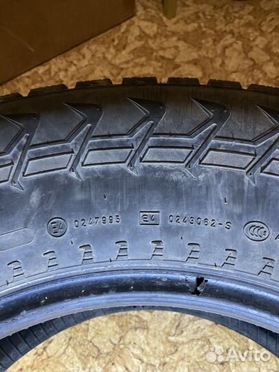 Nokian Tyres Hakkapeliitta 7 SUV 265/65 R17 116