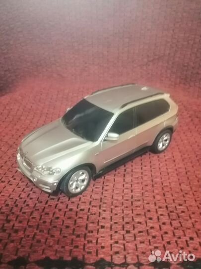 Радиоуправляемая машина Qunxing BMW X5 М1:24