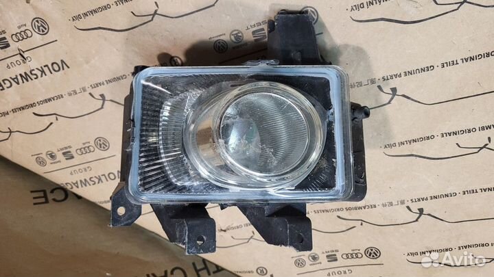 Фара противотуманная Opel Astra GTC (H) III (2004–