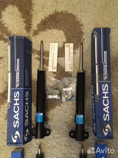 Передние и зад амортизаторы Sachs на MB W124/W201