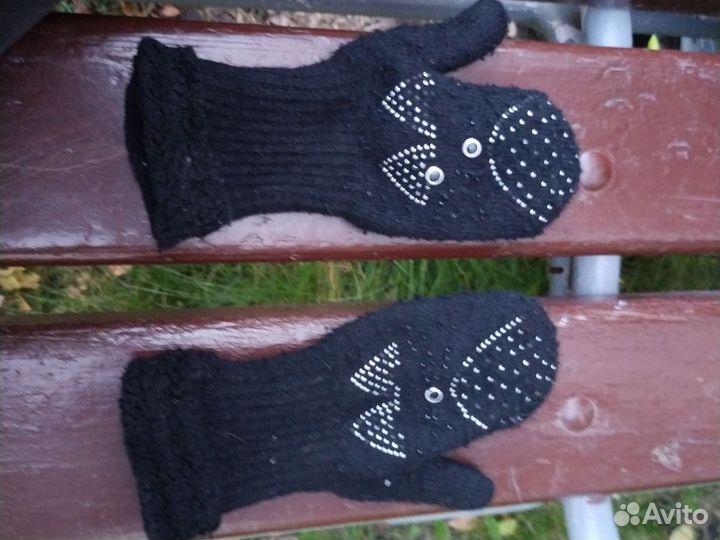 Женские перчатки
