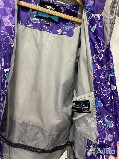 Куртка зимняя женская