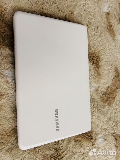 Samsung нетбук