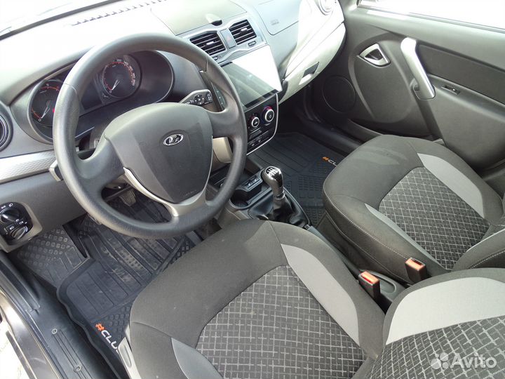 LADA Granta 1.6 МТ, 2022, 29 890 км