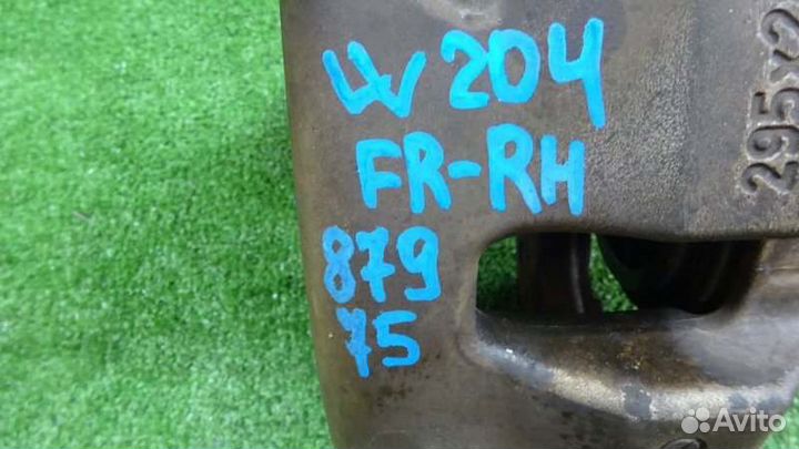 Суппорт передний правый Mercedes-Benz C200 W204