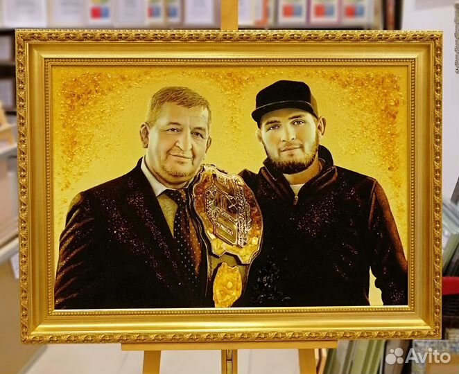 Портреты из янтаря на заказ по фото