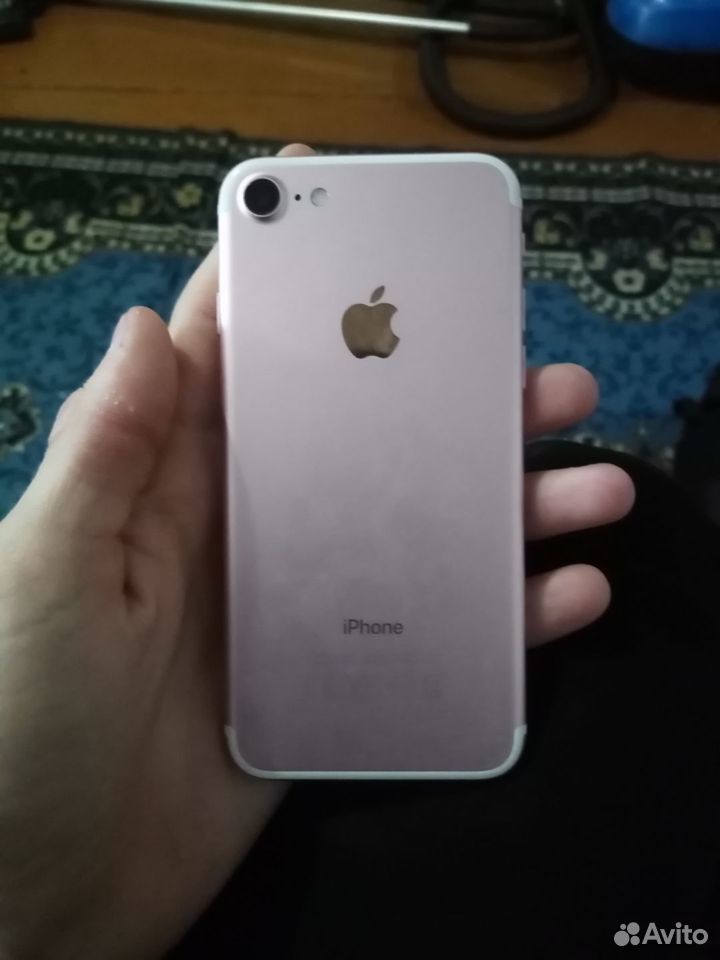 iPhone 7, 32 ГБ