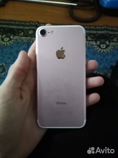 iPhone 7, 32 ГБ
