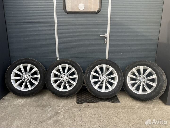 Колеса Volkswagen Tiguan 1 5N R17 Toyo