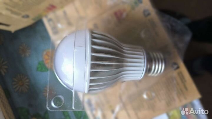 Лампы светодиодные 4 шт