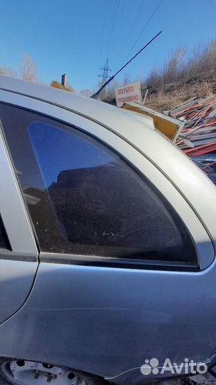 Стекло глухое Шкода Фабия 1 универсал