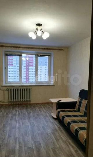 1-к. квартира, 42 м², 9/12 эт.