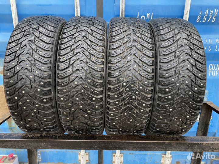 Nokian Tyres Hakkapeliitta 8 185/60 R15 88T