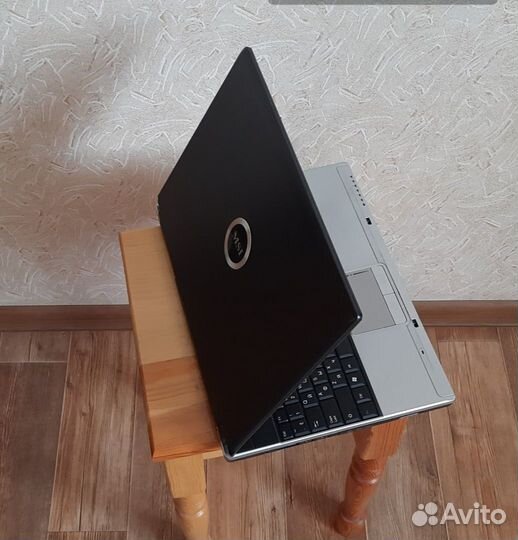 Игровой ноутбук MSI, Акб 2 часа (GTA, CS и.т.д)