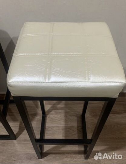 Барный стул