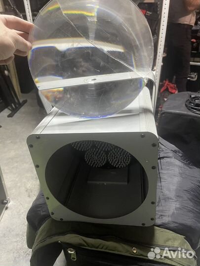 Световой прибор для дискотек