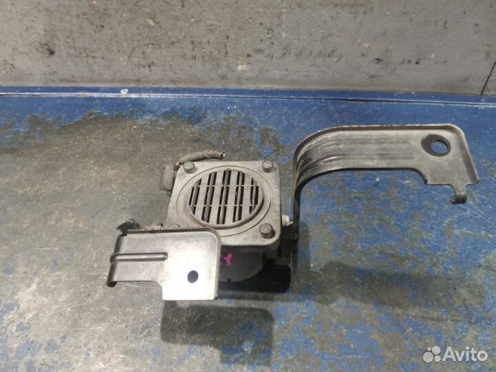 Автомобильный звуковой сигнал Infiniti M Y51