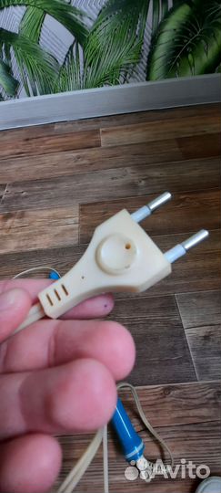 Электрорасчестка утюжок плойка