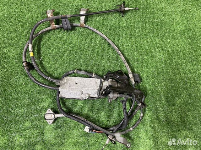 Блок управления стояночным тормозом Lexus LS600hl