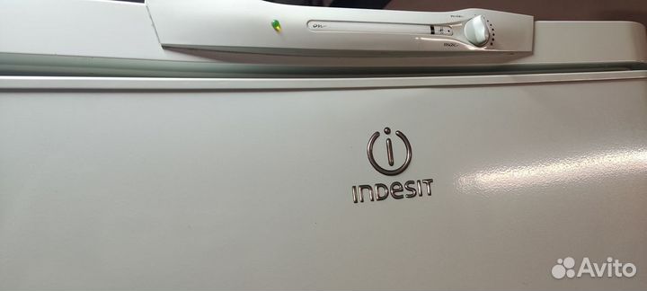 Холодильник Indesit 570m