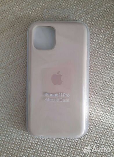 Чехол на iPhone 11 Pro. Оригинал. Новый