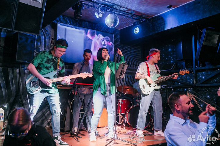 Кавер-группа совершеннолетние на ваш праздник