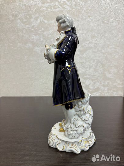 Статуэтка royal DUX