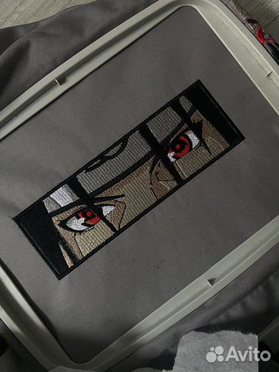 Машинная вышивка на одежде