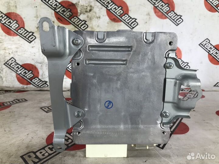 Электронный блок lexus CT200H ZWA10 2ZR-FXE 2011