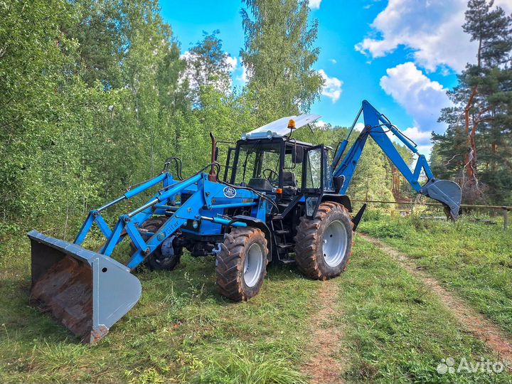 Услуги экскаватора-погрузчика