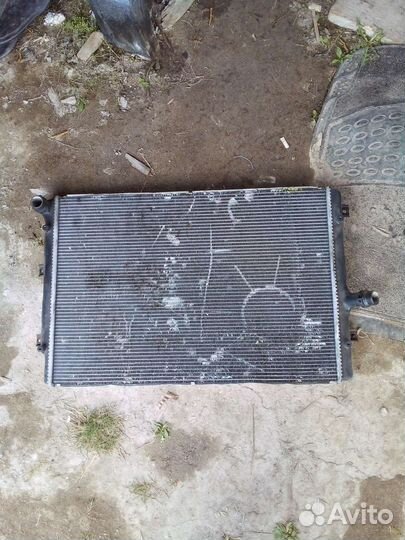 Радиатор volkswagen passat b6 caddy golf diesel