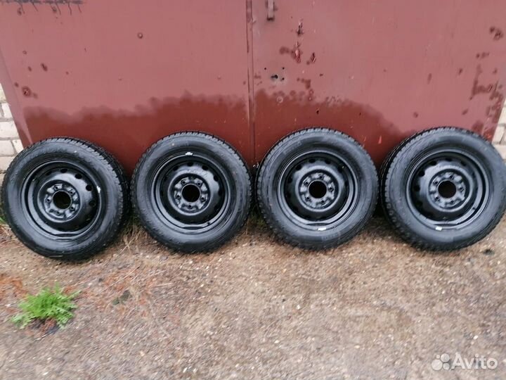 Pirelli Scorpion 185/75 R16