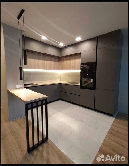 Угловая кухня на заказ