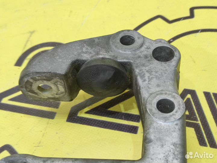 Кронштейн Bmw 535Ix F10 N55B30 2011