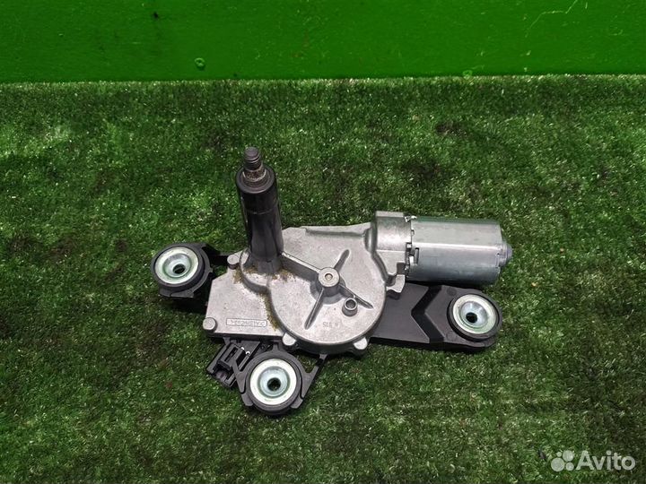 Мотор стеклоочистителя задний Ford Focus 3 (CB8)